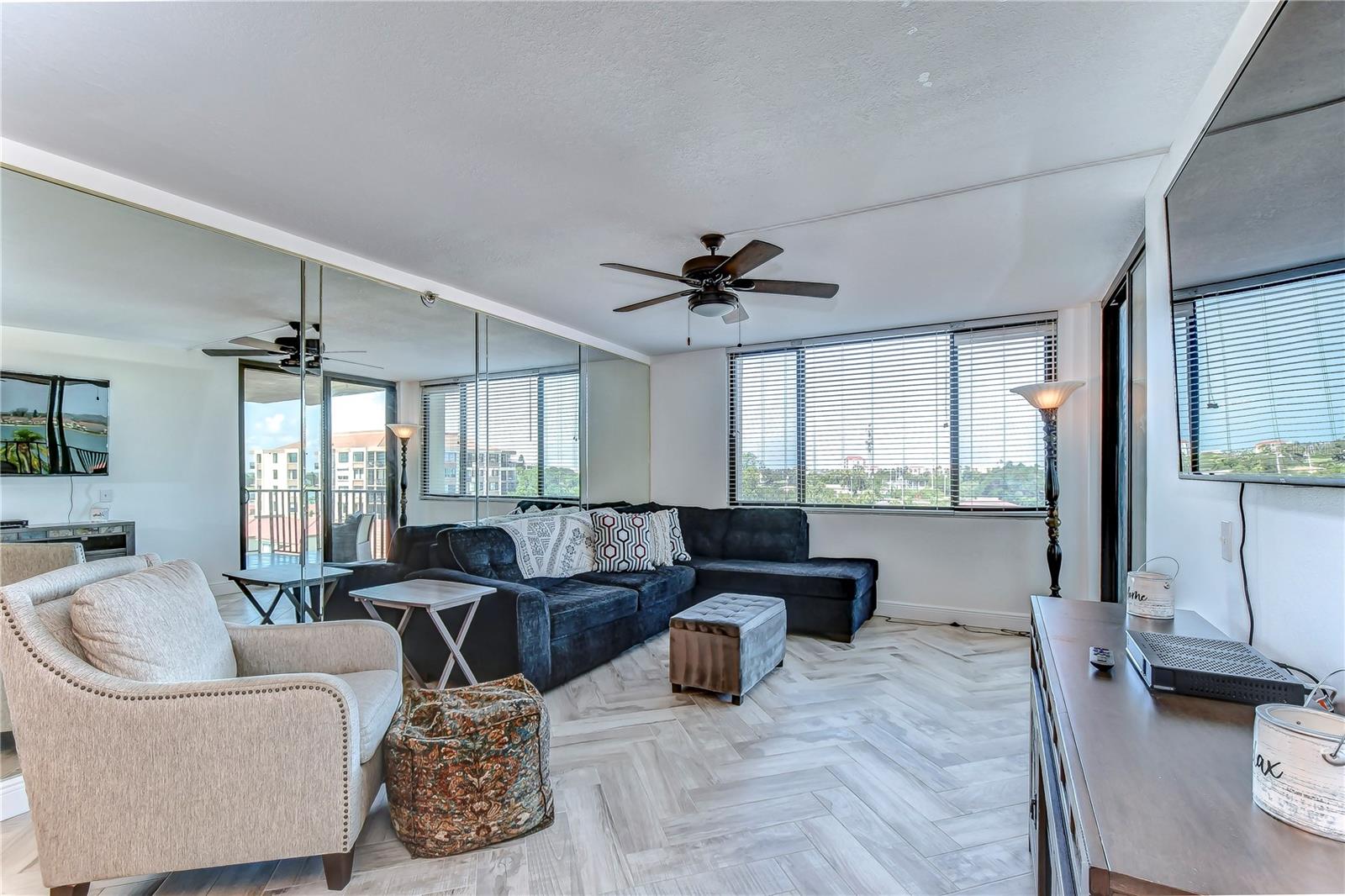 Image 15 of 45 For 6322 Palma Del Mar Boulevard S 505