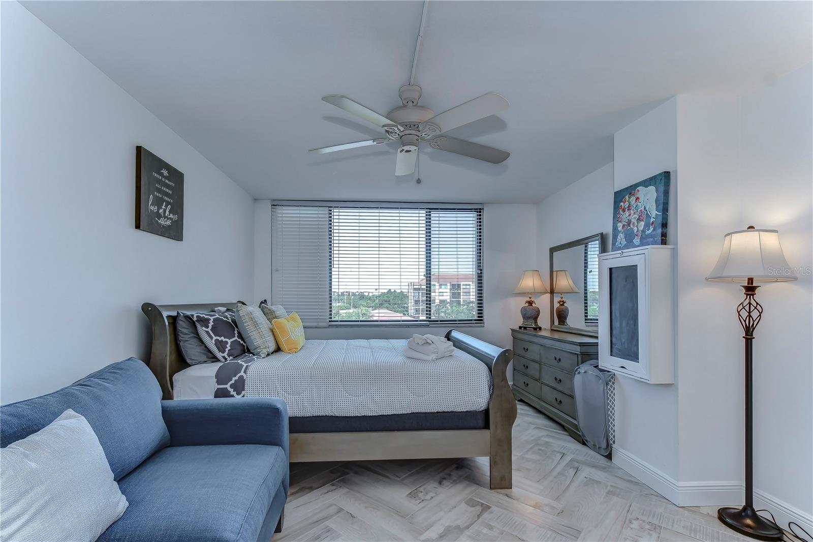 Image 29 of 45 For 6322 Palma Del Mar Boulevard S 505