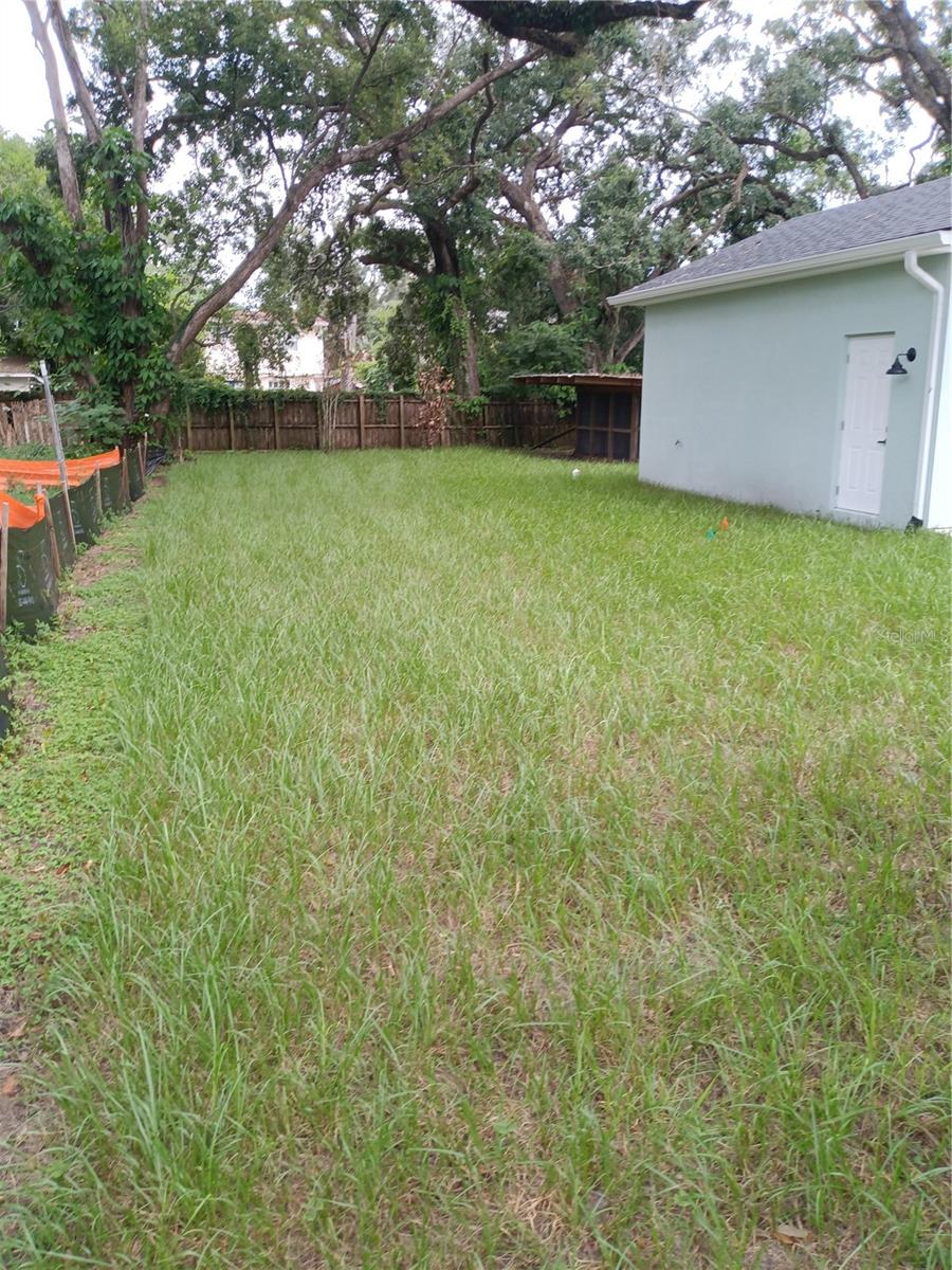 Image 12 of 12 For 5907 Eustace Avenue