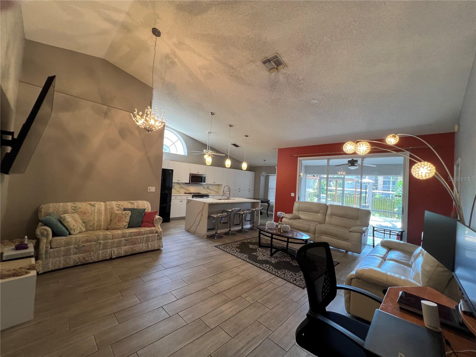 Image 7 of 43 For 3090 Pepperwood Lane W