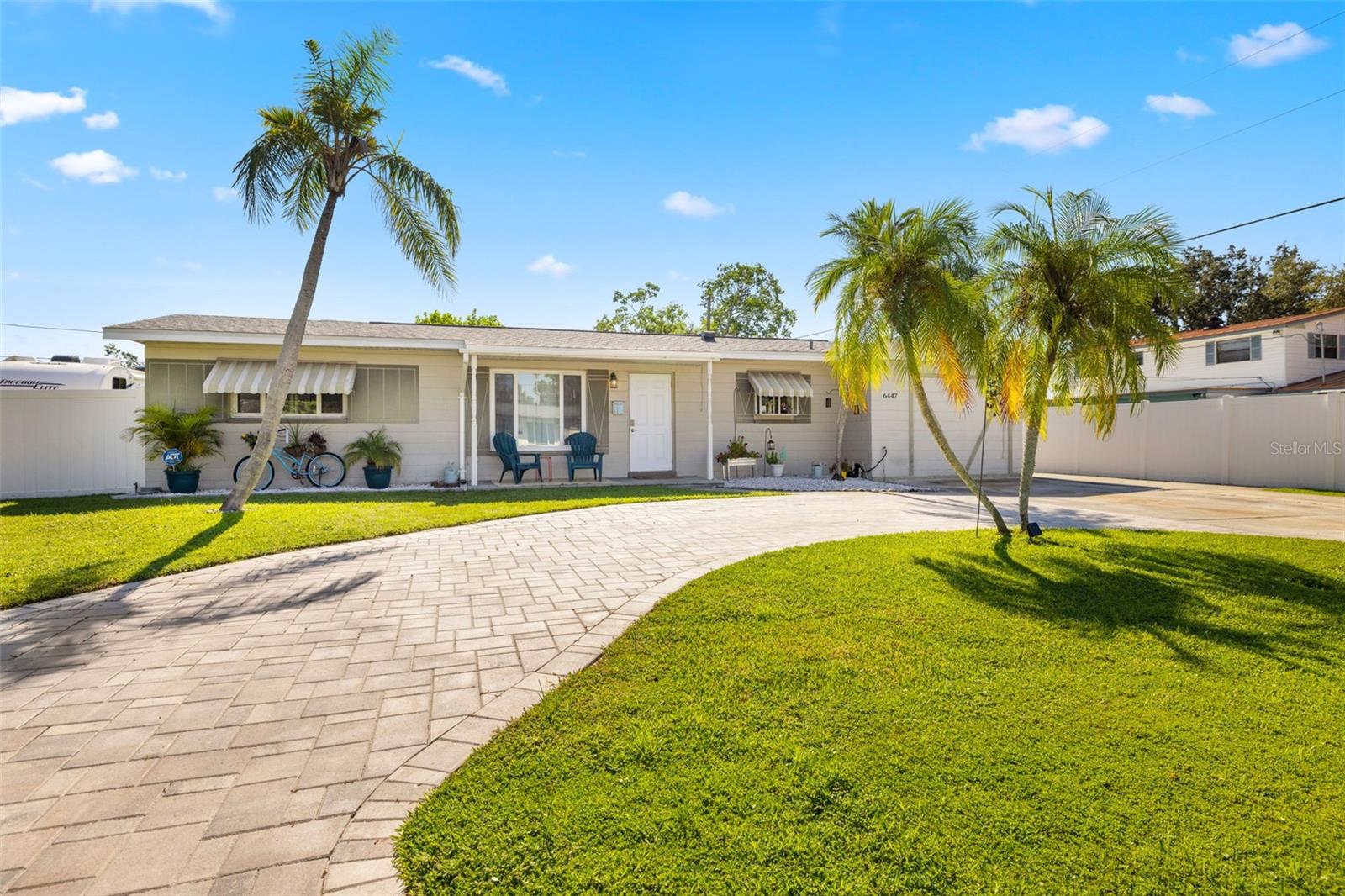 Details for 6447 19th Street N, ST PETERSBURG, FL 33701