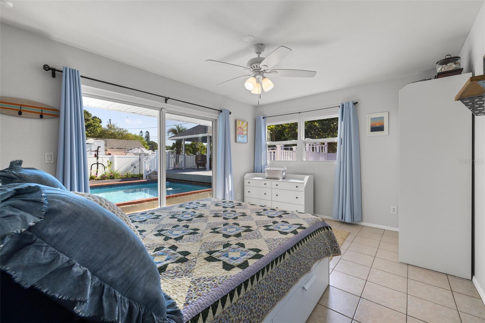 Image 24 of 47 For 6447 19th Street N