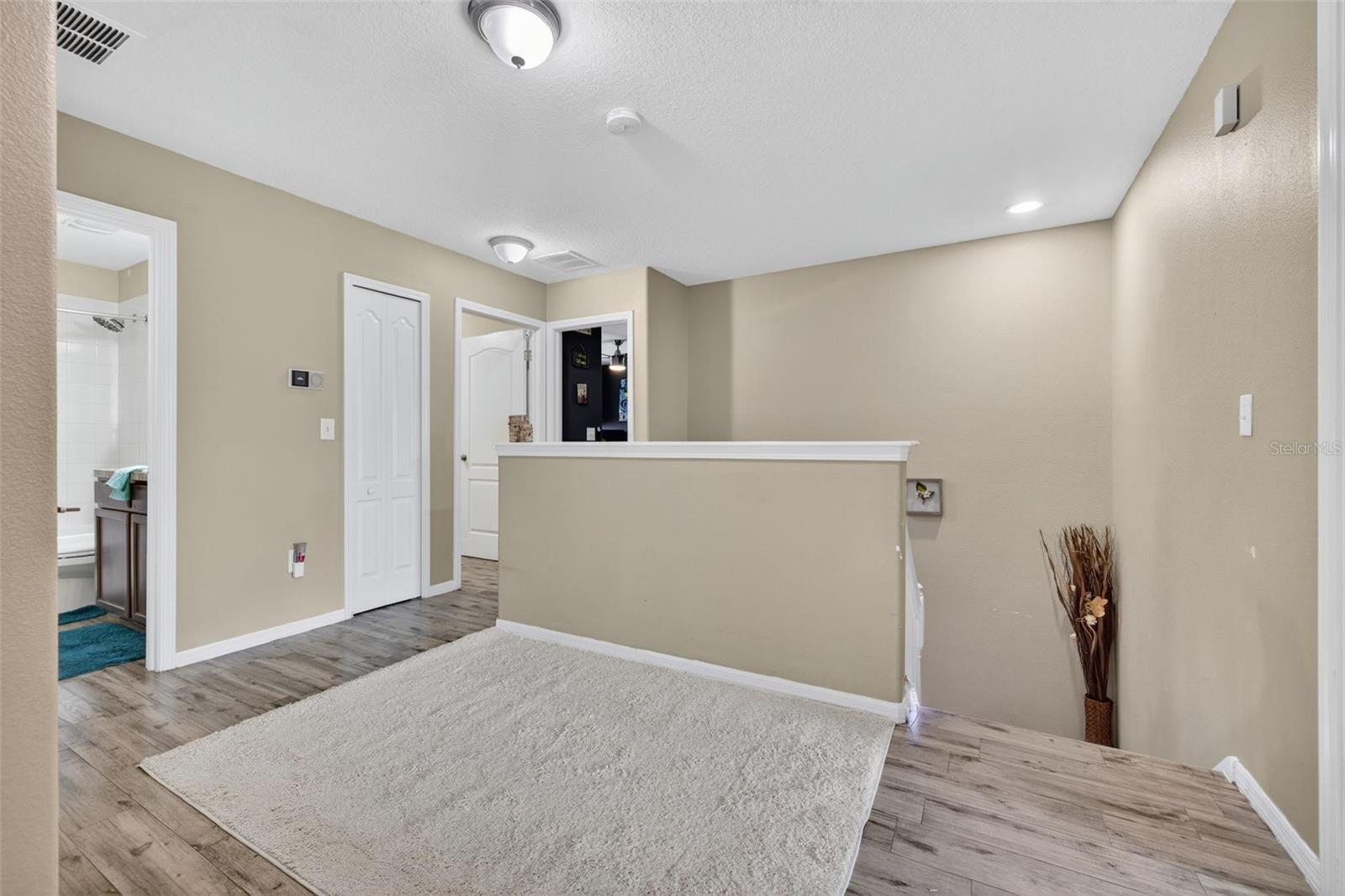 Image 17 of 41 For 20410 Autumn Fern Avenue