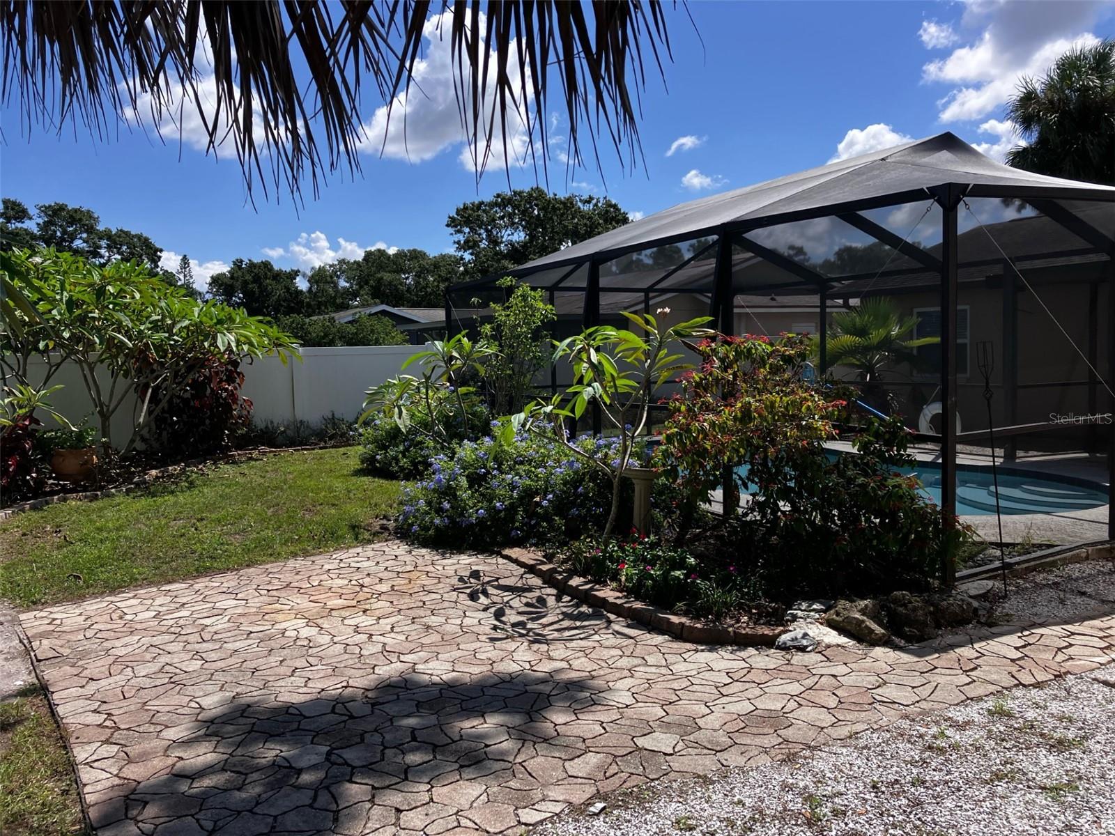 Image 13 of 14 For 8067 Candlewoode Drive