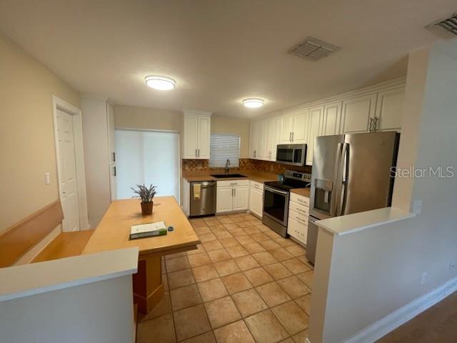 Image 7 of 14 For 8067 Candlewoode Drive