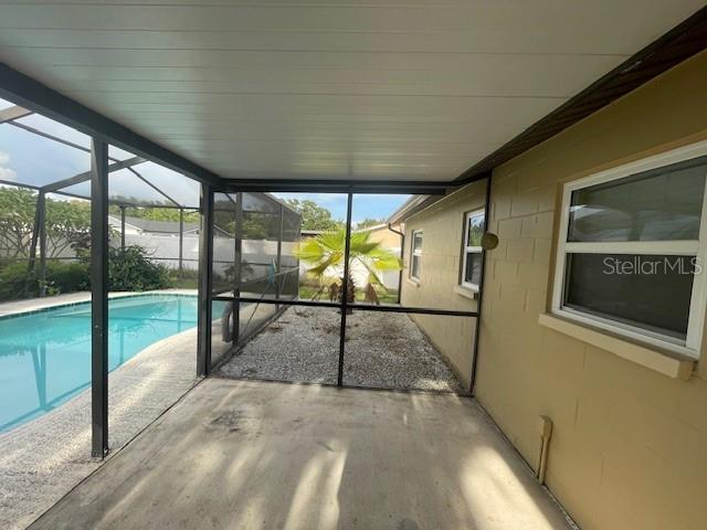 Image 9 of 14 For 8067 Candlewoode Drive