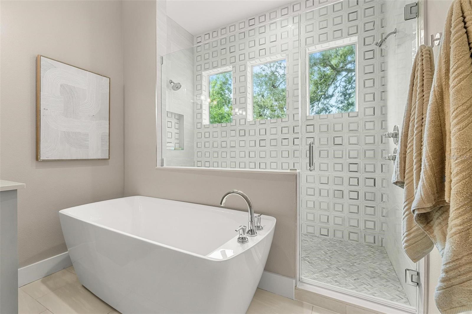 Image 26 of 46 For 3314 Villa Rosa Street