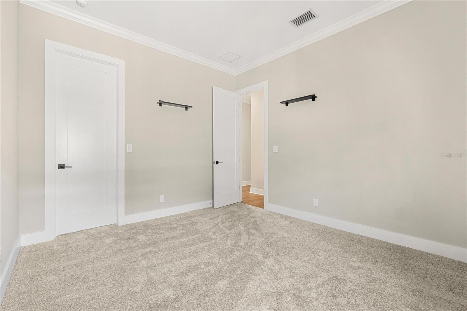 Image 29 of 46 For 3314 Villa Rosa Street