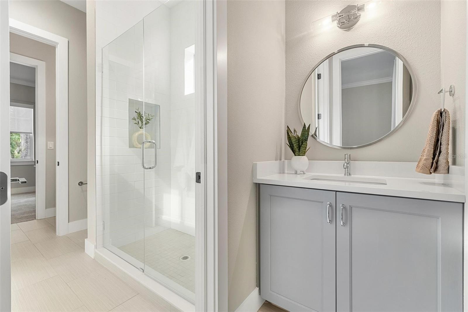 Image 33 of 46 For 3314 Villa Rosa Street