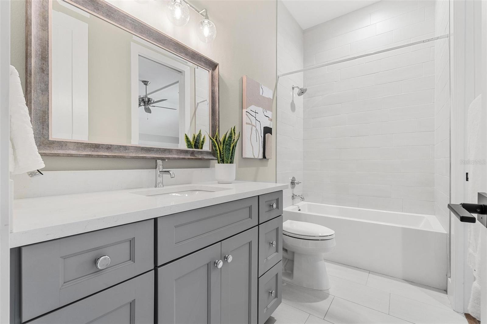 Image 36 of 46 For 3314 Villa Rosa Street