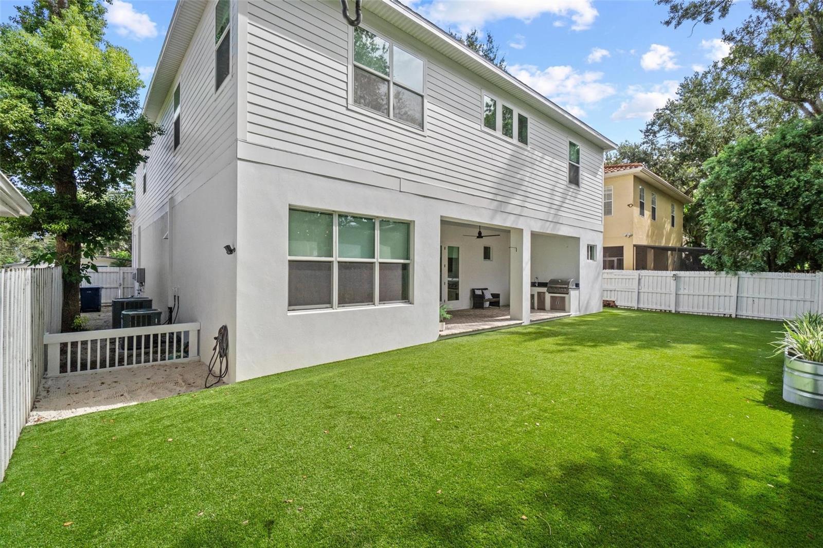 Image 44 of 46 For 3314 Villa Rosa Street