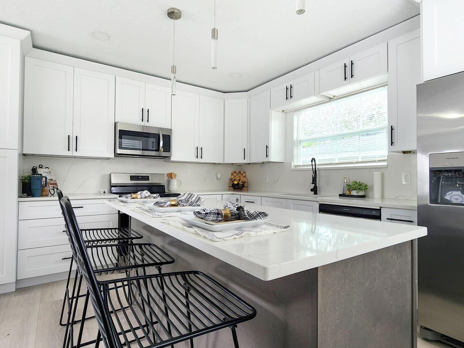 Image 12 of 30 For 2711 Cordelia Street