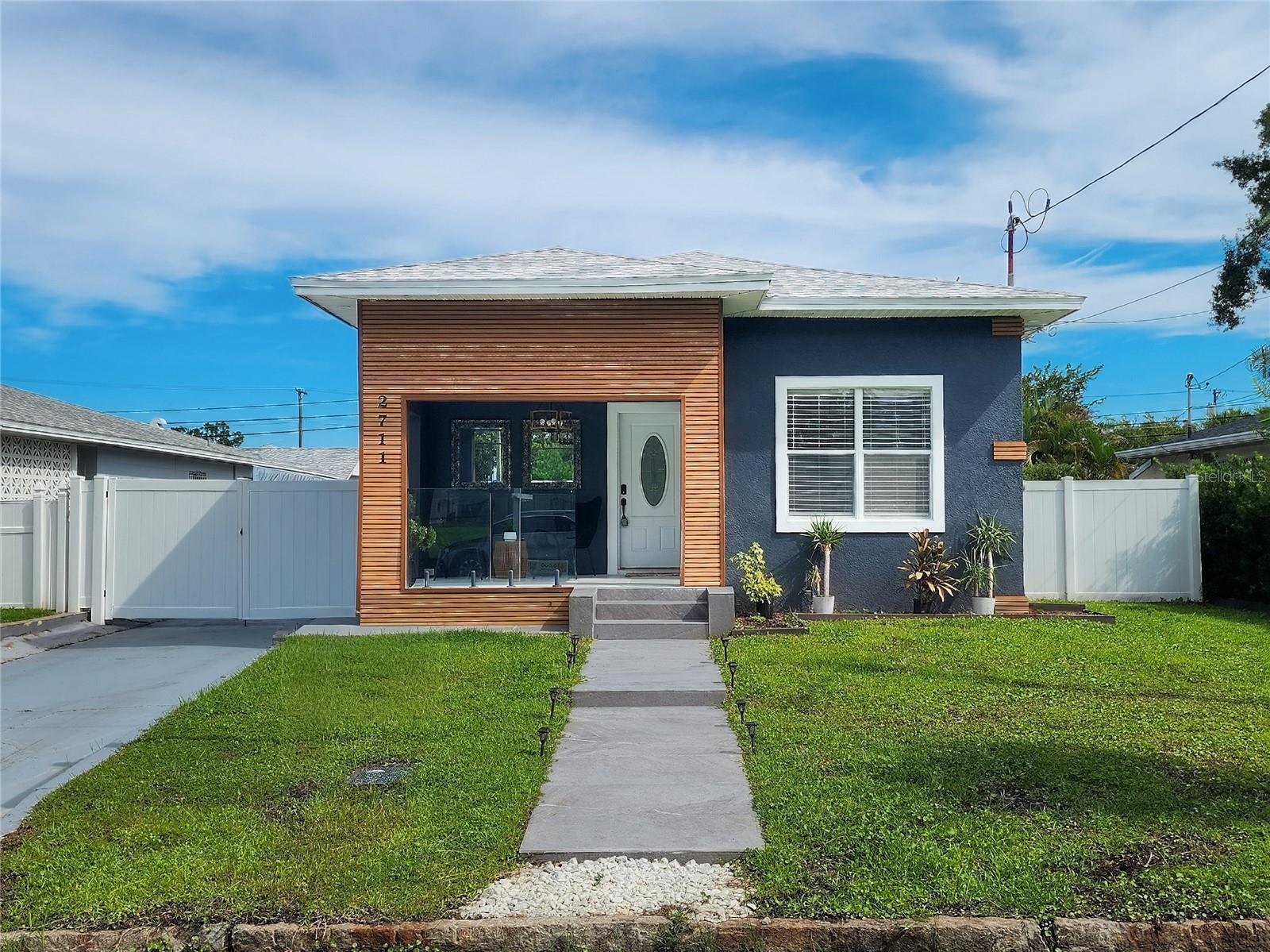 Image 2 of 30 For 2711 Cordelia Street