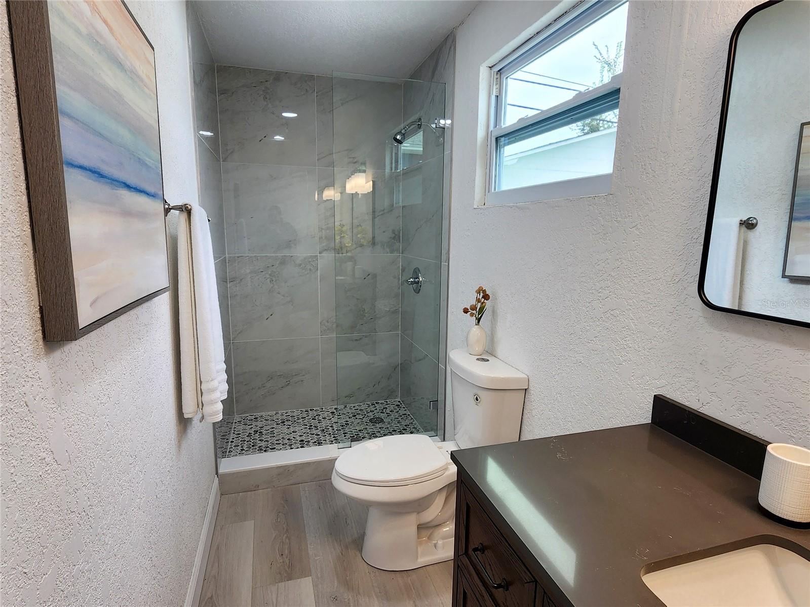 Image 21 of 30 For 2711 Cordelia Street