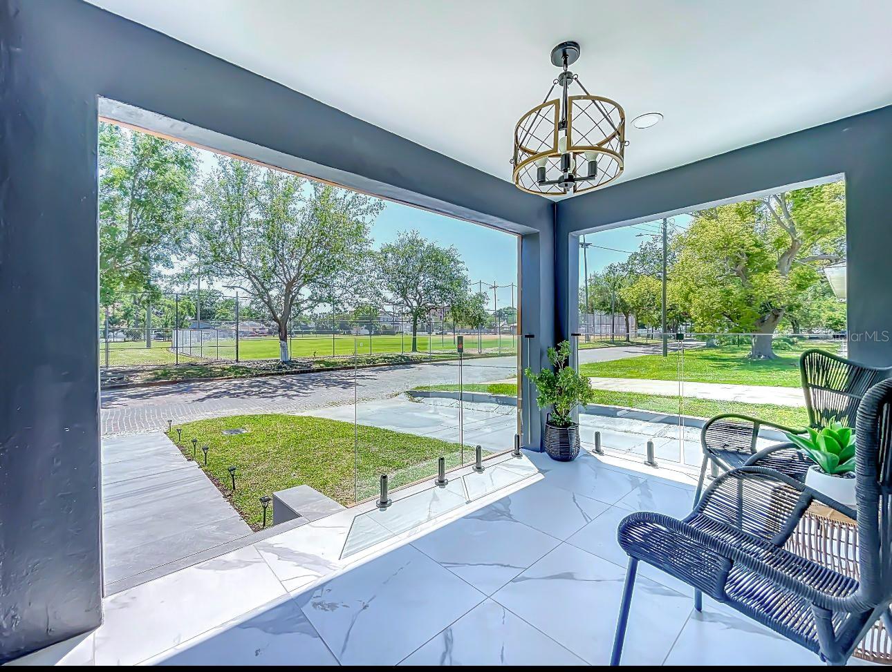 Image 9 of 30 For 2711 Cordelia Street