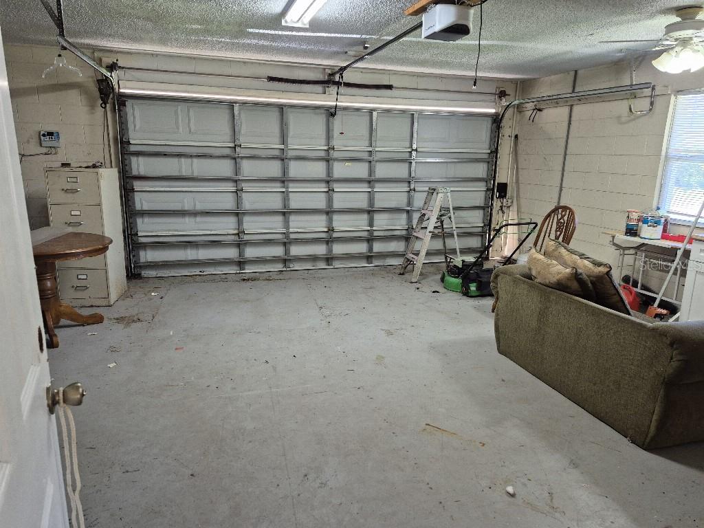 Image 6 of 6 For 2509 Willow Oak Drive
