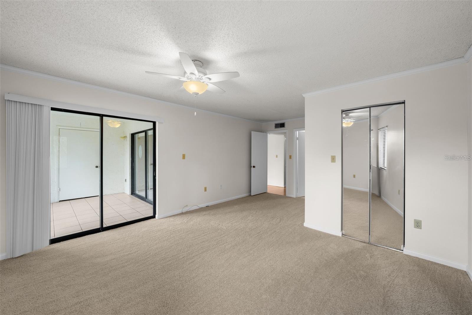 Image 16 of 25 For 2679 Sabal Springs Circle 203