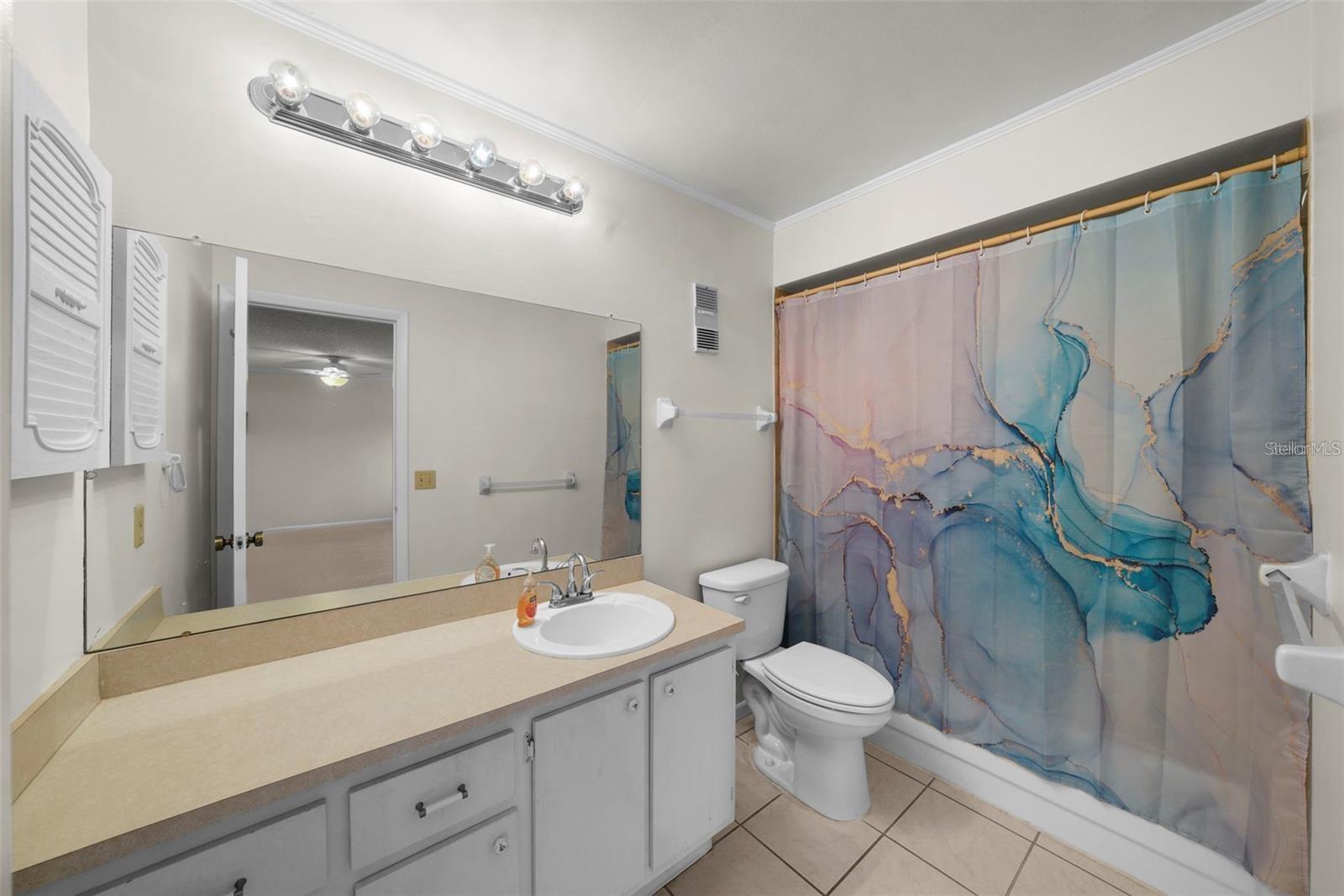 Image 20 of 25 For 2679 Sabal Springs Circle 203