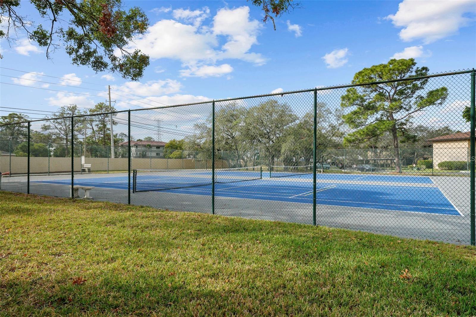 Image 24 of 25 For 2679 Sabal Springs Circle 203
