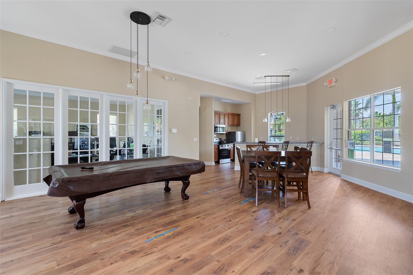 Image 34 of 37 For 7001 Interbay Boulevard 303