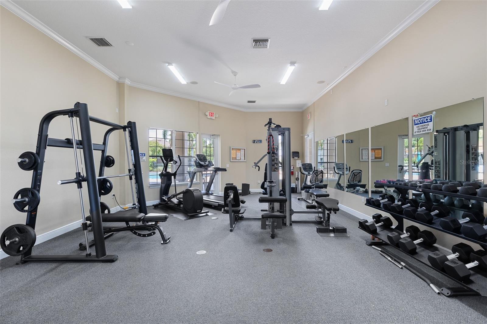 Image 35 of 37 For 7001 Interbay Boulevard 303