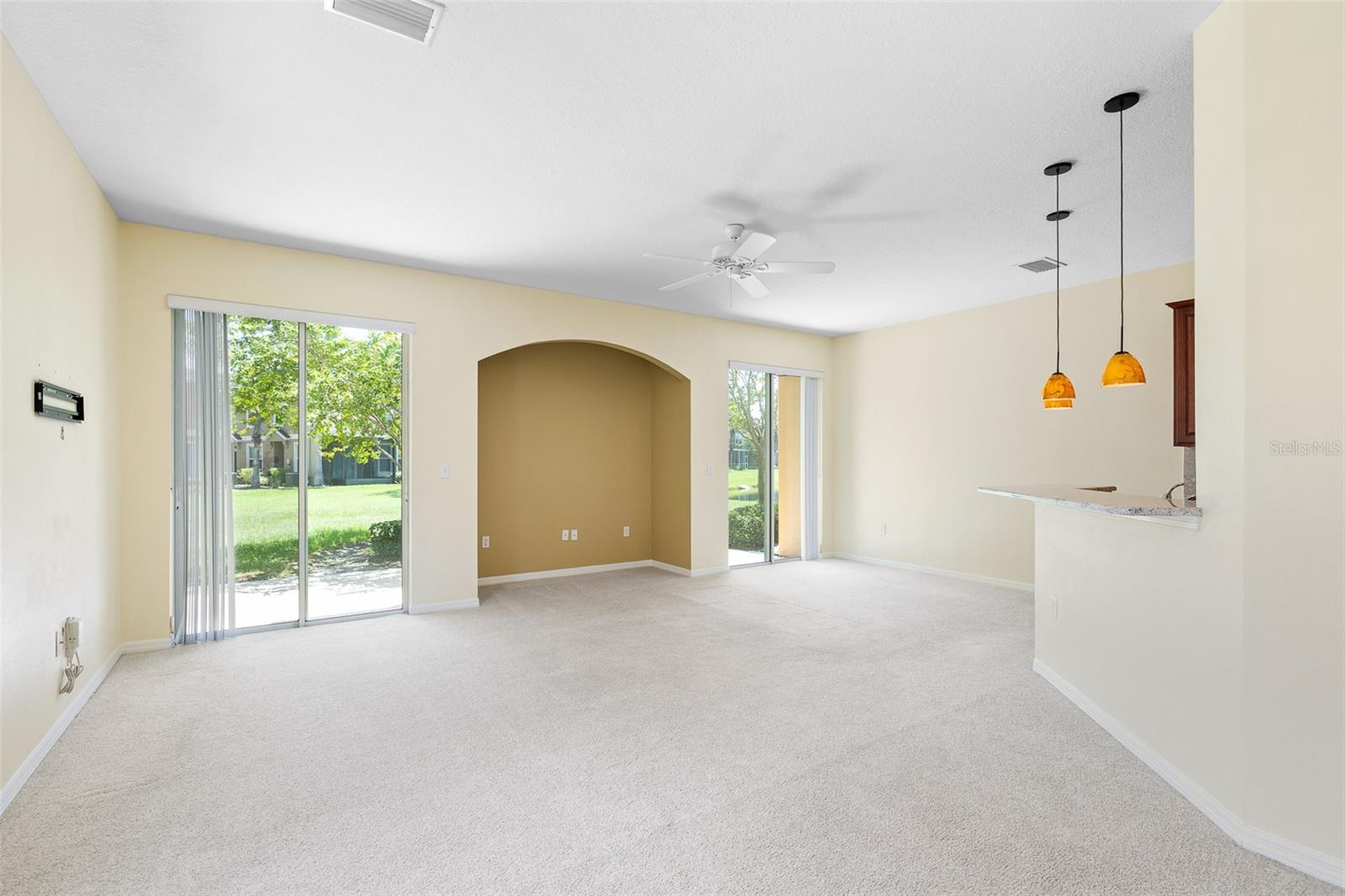 Image 8 of 37 For 7001 Interbay Boulevard 303