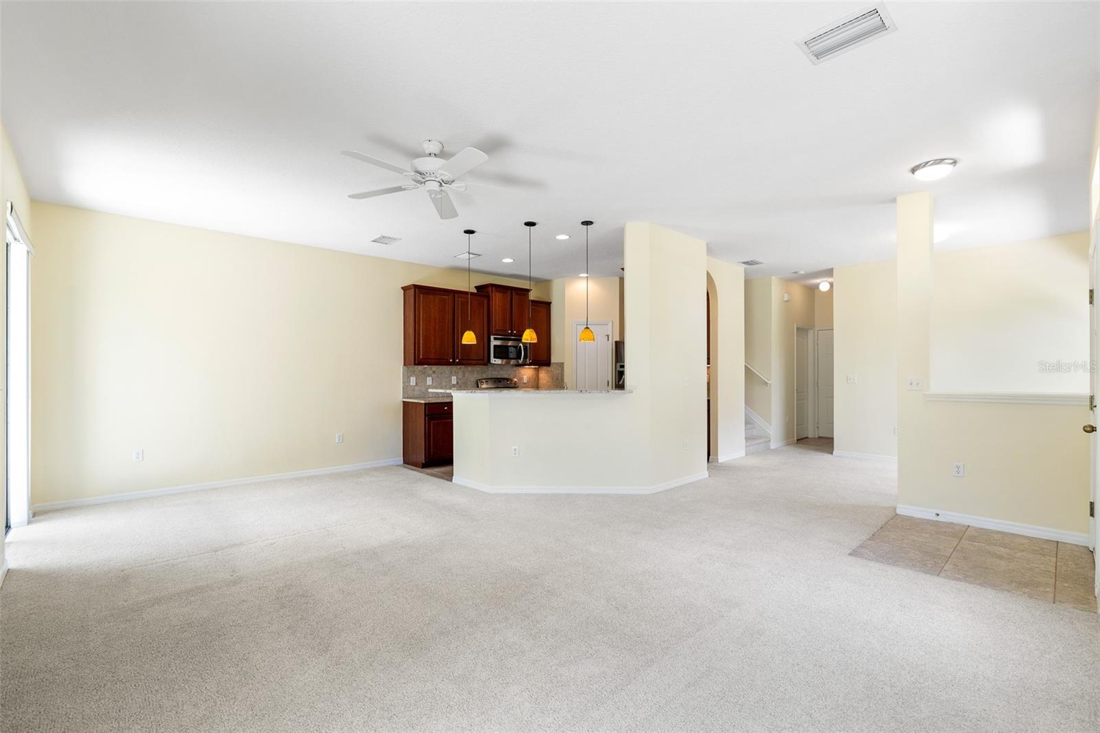 Image 9 of 37 For 7001 Interbay Boulevard 303