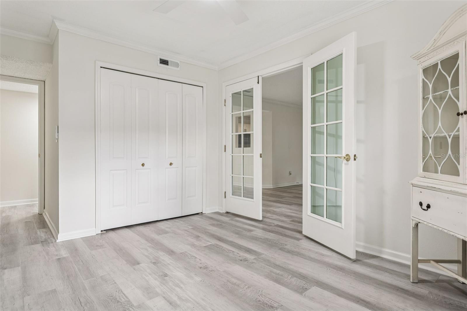 Image 12 of 27 For 2101 Fox Chase Boulevard 102