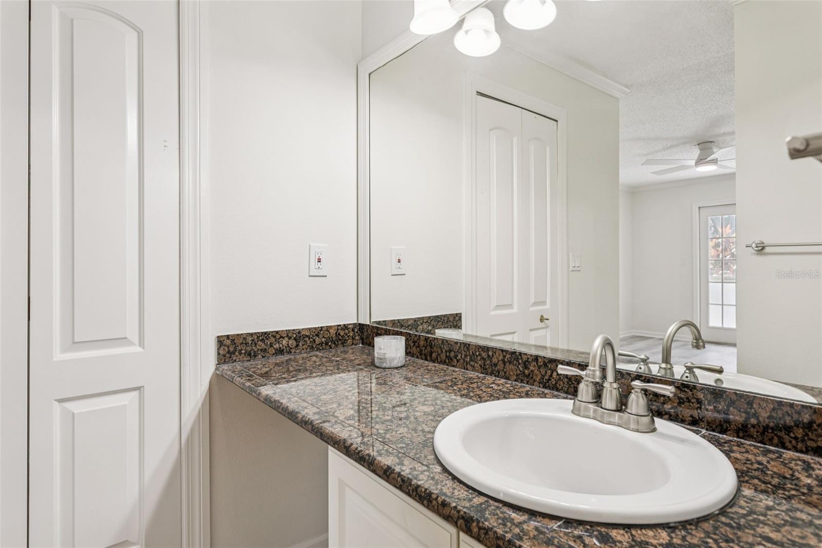 Image 20 of 27 For 2101 Fox Chase Boulevard 102