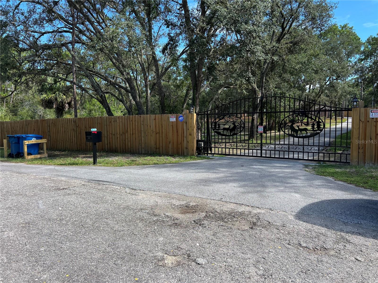 Image 7 of 53 For 9078 Birmingham Avenue