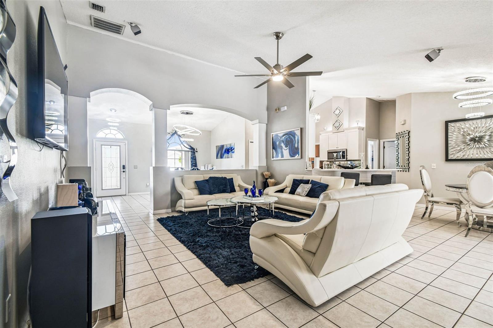 Image 19 of 80 For 9804 Ocasta Street