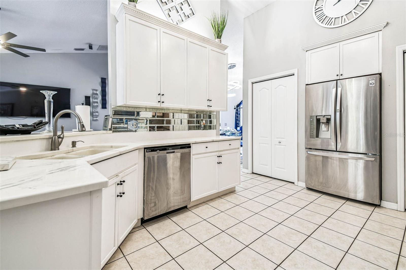Image 26 of 80 For 9804 Ocasta Street
