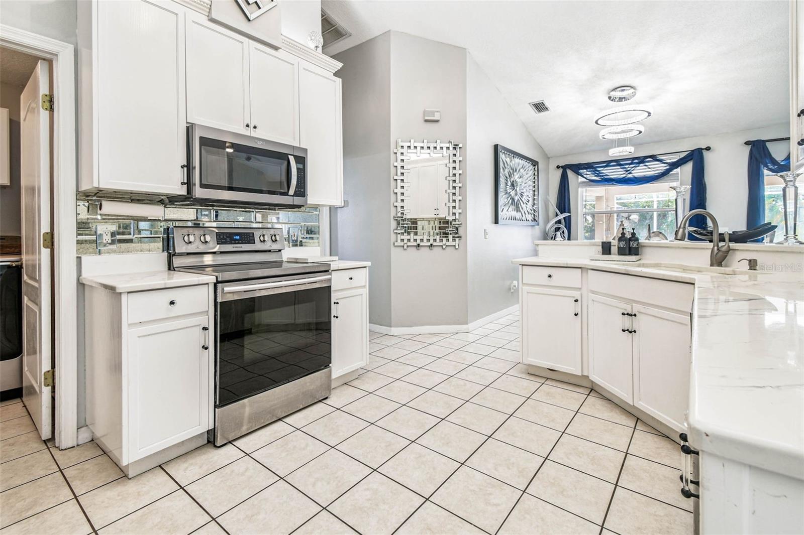 Image 29 of 80 For 9804 Ocasta Street