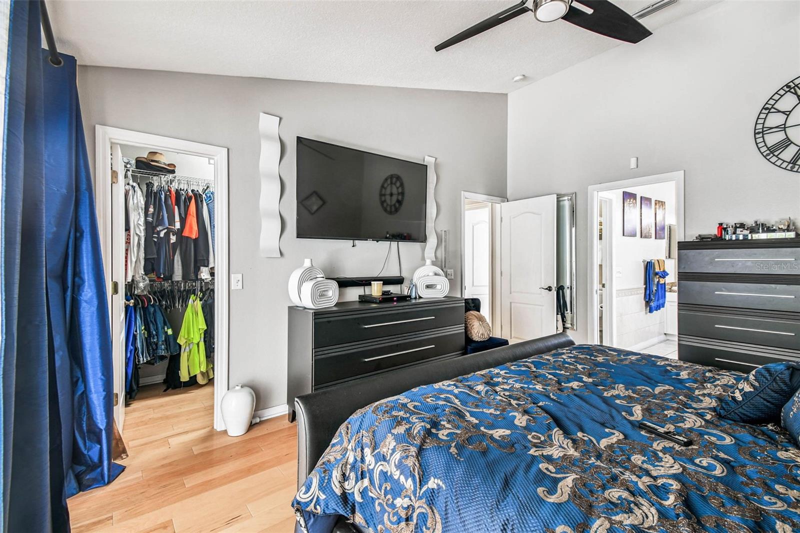 Image 33 of 80 For 9804 Ocasta Street