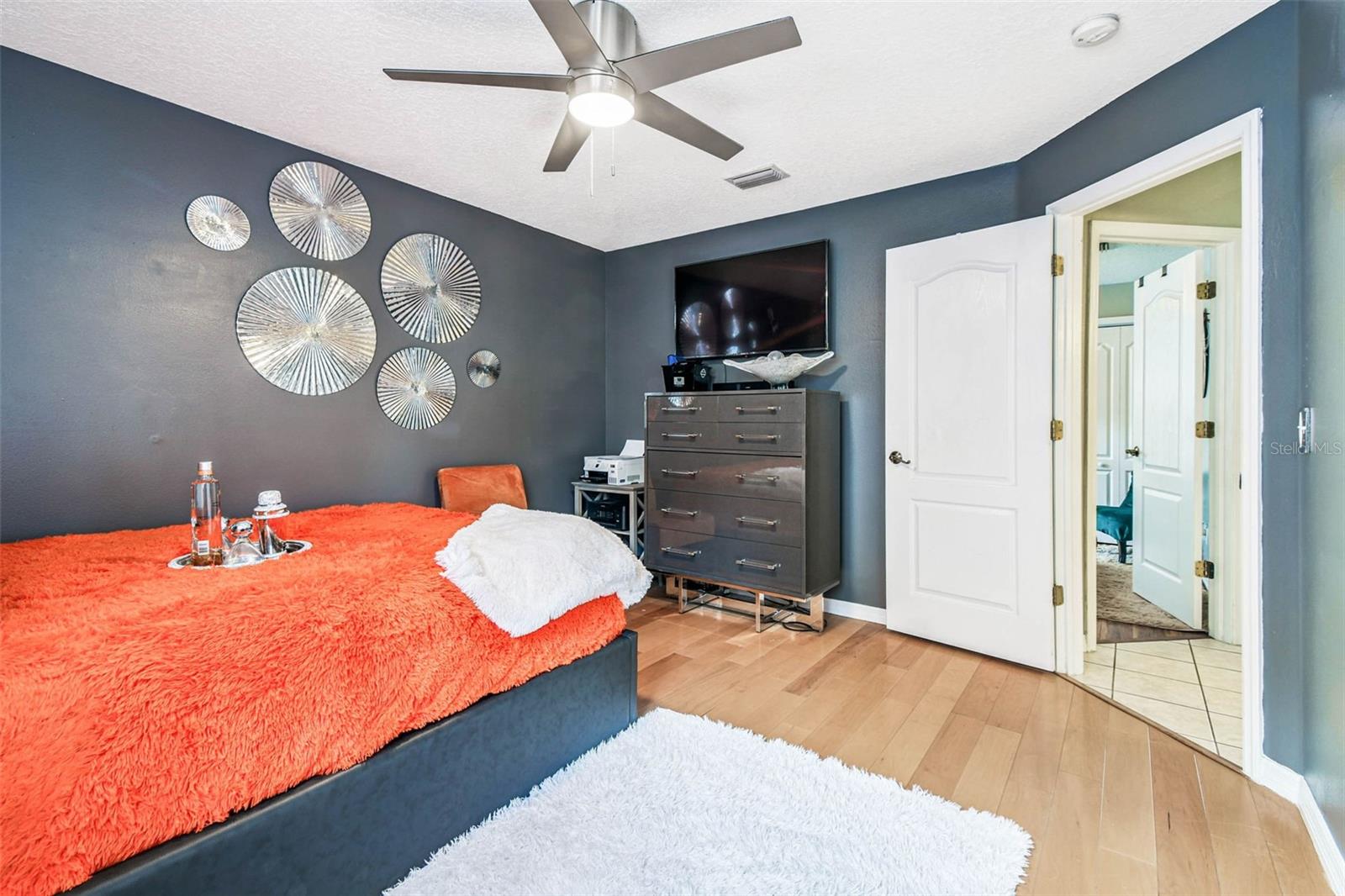 Image 41 of 80 For 9804 Ocasta Street