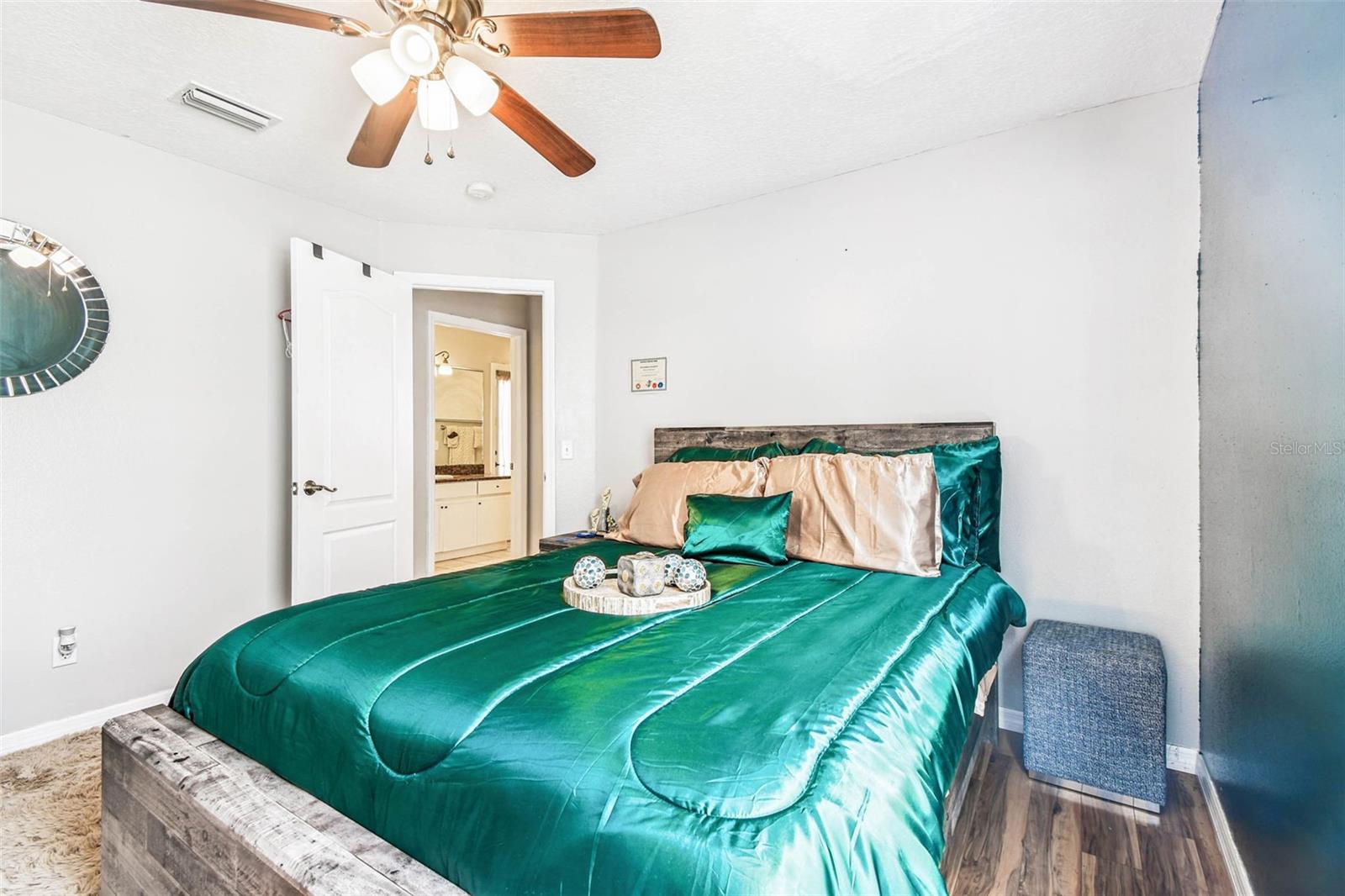 Image 44 of 80 For 9804 Ocasta Street