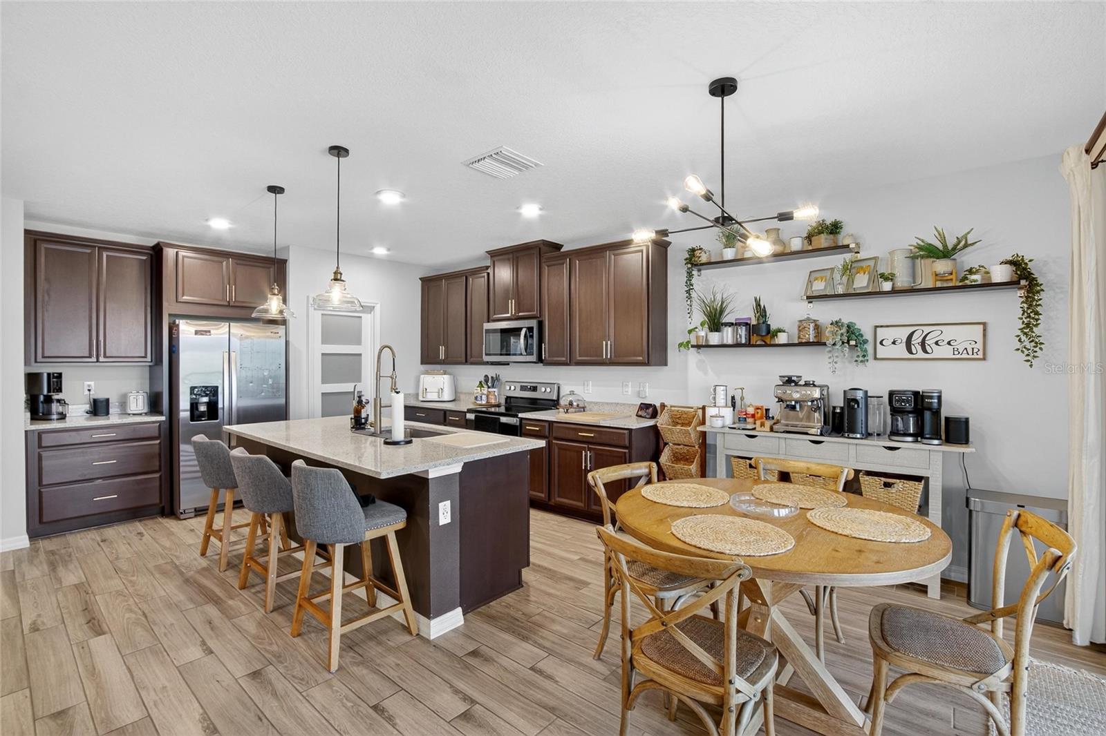 Image 20 of 96 For 11904 Bahia Valley Drive