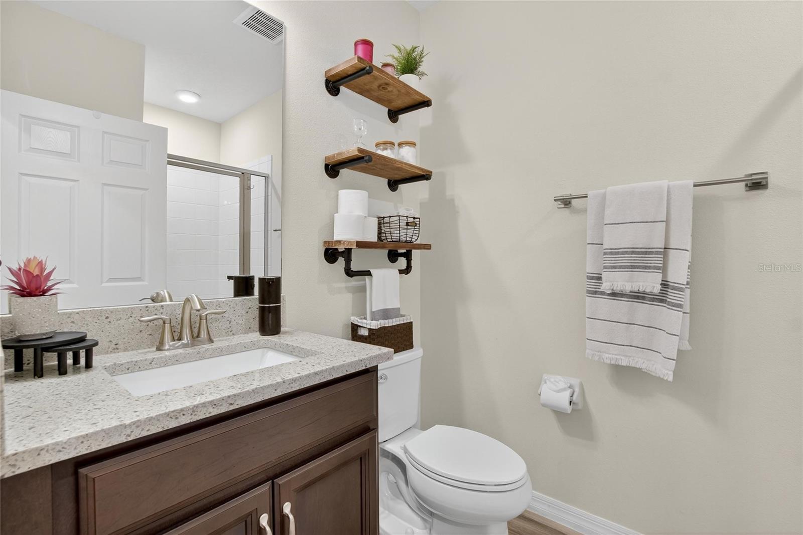 Image 28 of 96 For 11904 Bahia Valley Drive