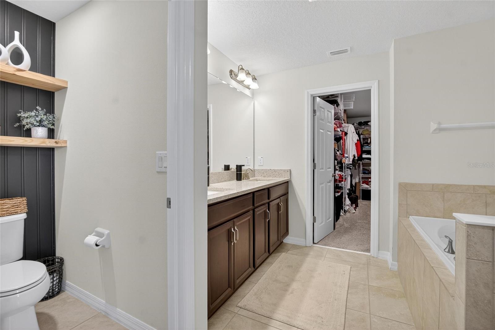 Image 53 of 96 For 11904 Bahia Valley Drive