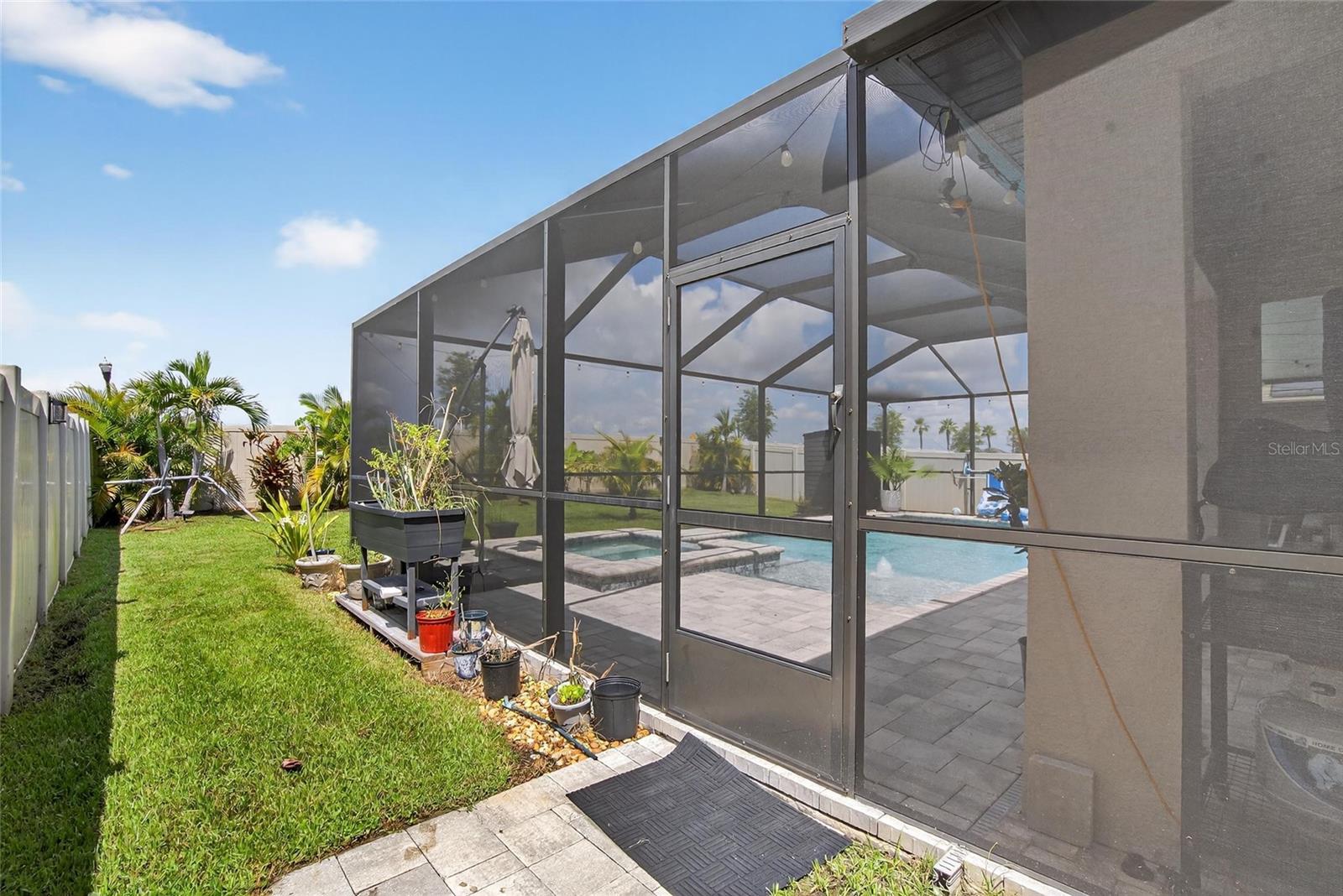 Image 72 of 96 For 11904 Bahia Valley Drive