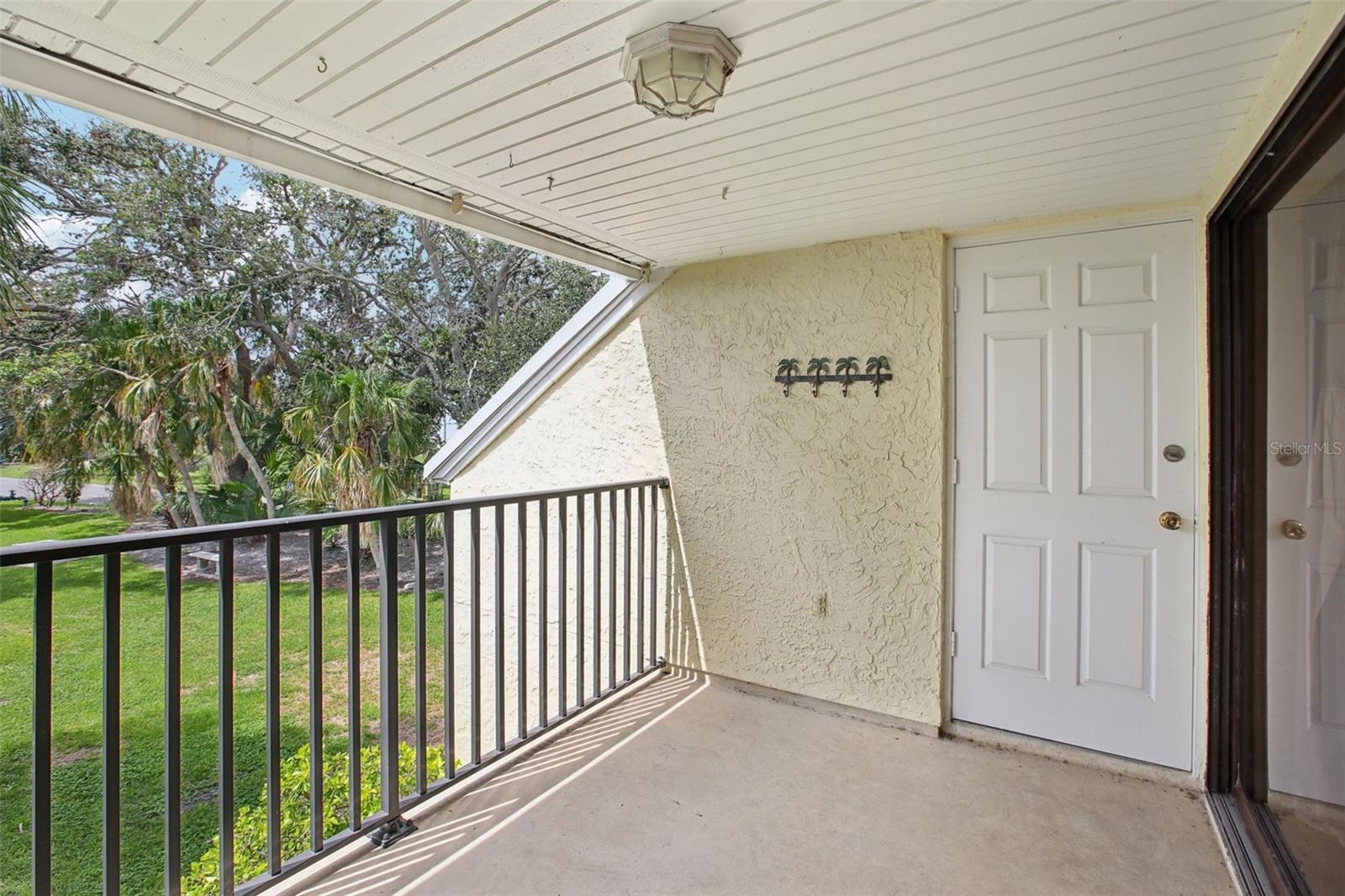 Image 26 of 44 For 7300 Sunshine Skyway Lane S 202