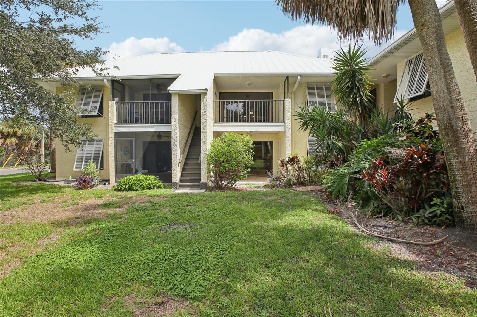 Image 29 of 44 For 7300 Sunshine Skyway Lane S 202