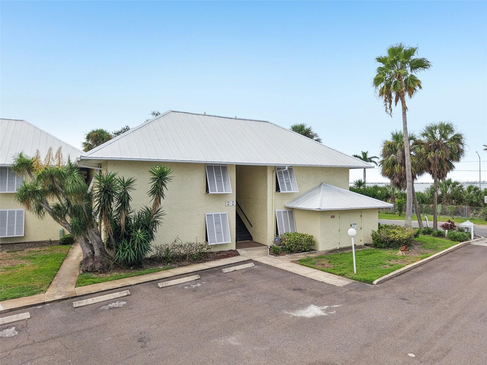 Image 44 of 44 For 7300 Sunshine Skyway Lane S 202