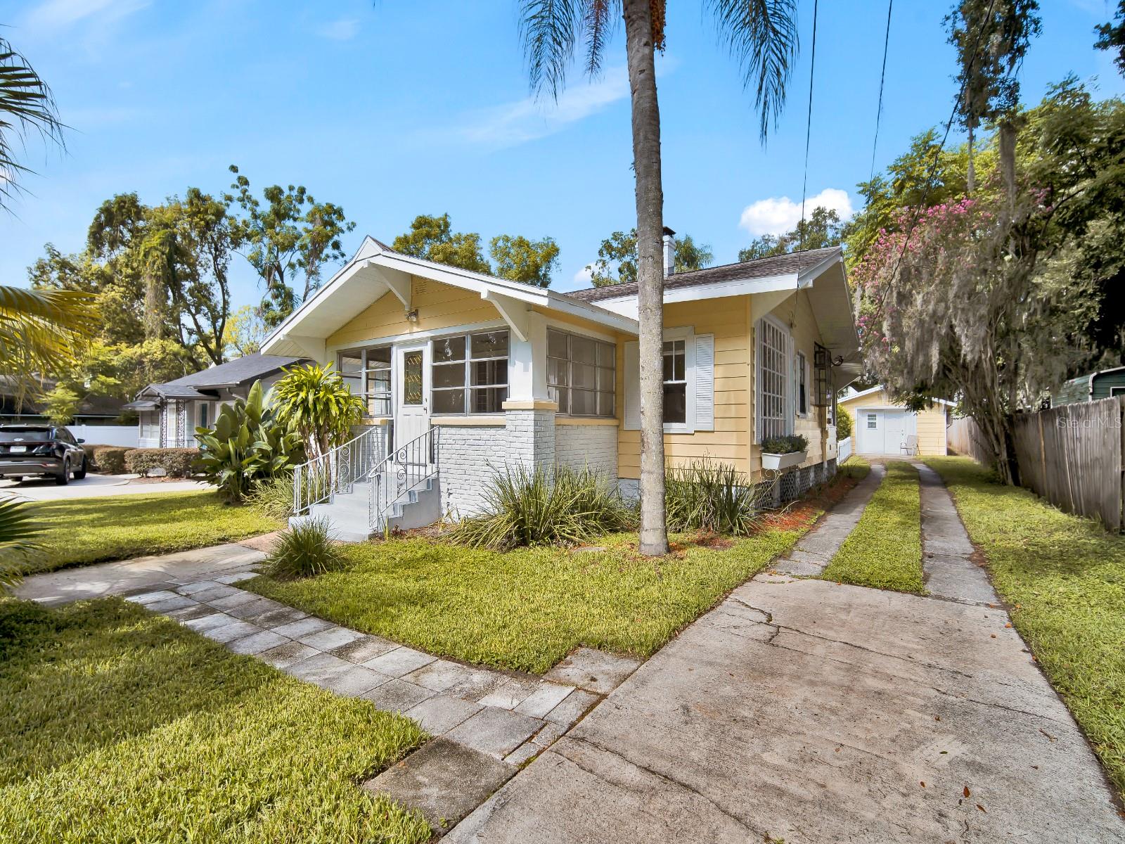 Image 2 of 41 For 2718 Paseo Avenue
