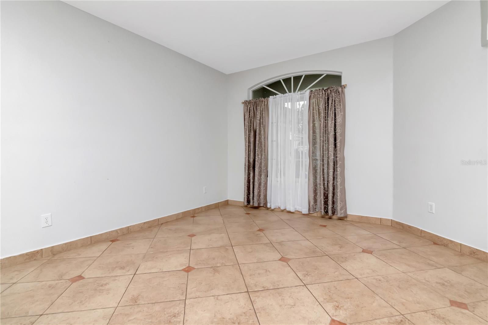 Image 16 of 71 For 3341 Pine Top Drive