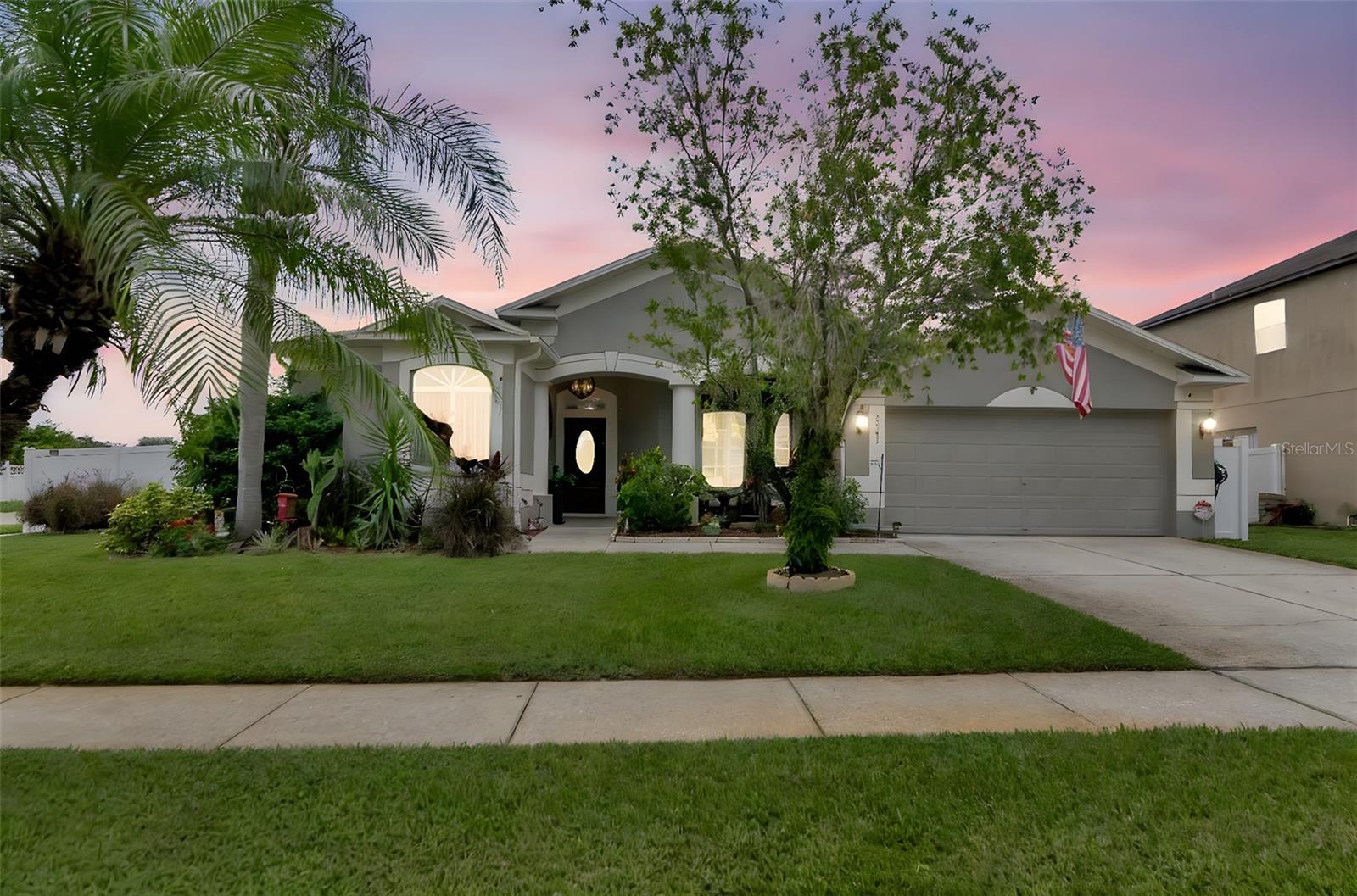 Image 2 of 71 For 3341 Pine Top Drive