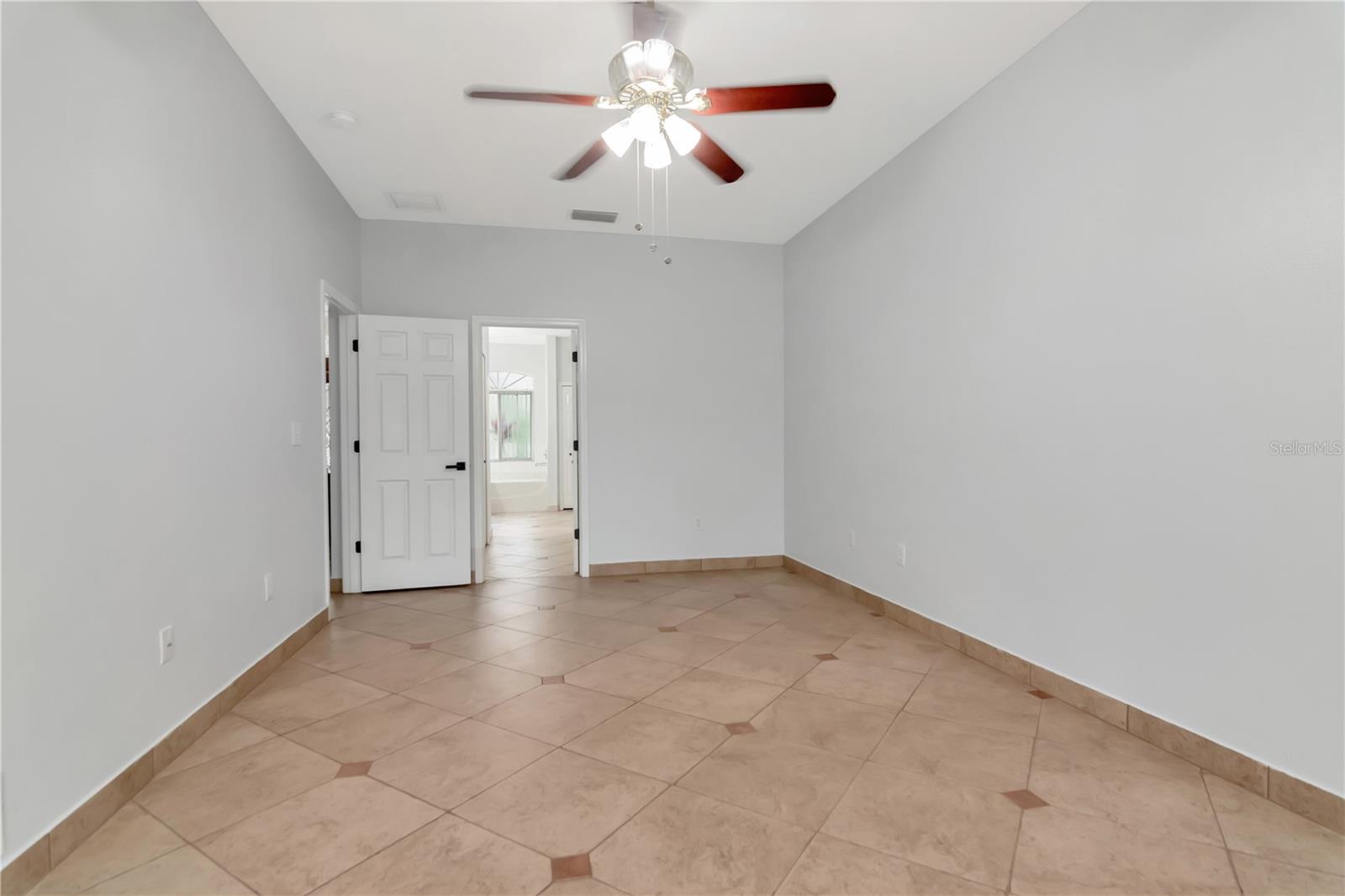 Image 36 of 71 For 3341 Pine Top Drive