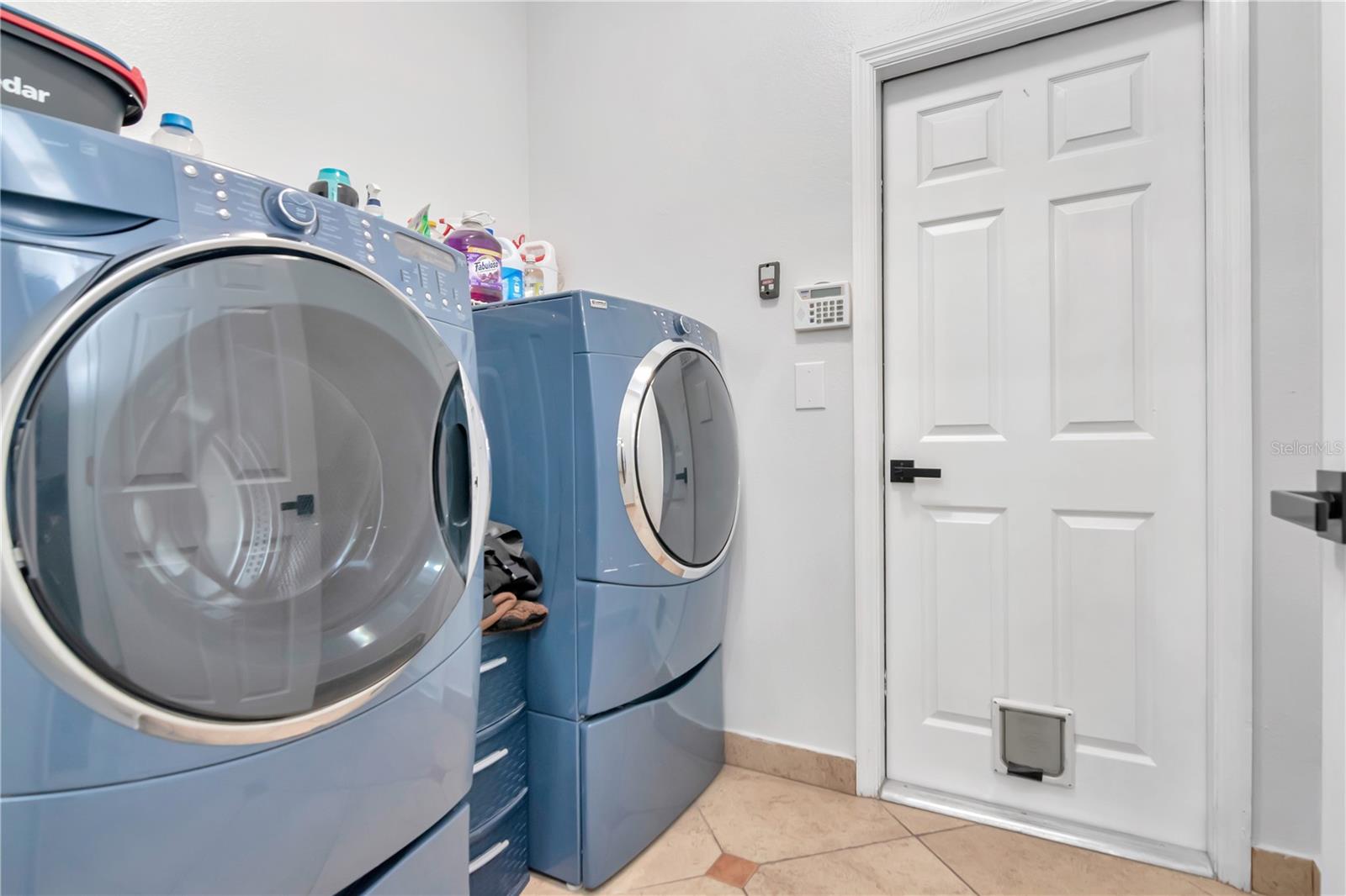 Image 47 of 71 For 3341 Pine Top Drive