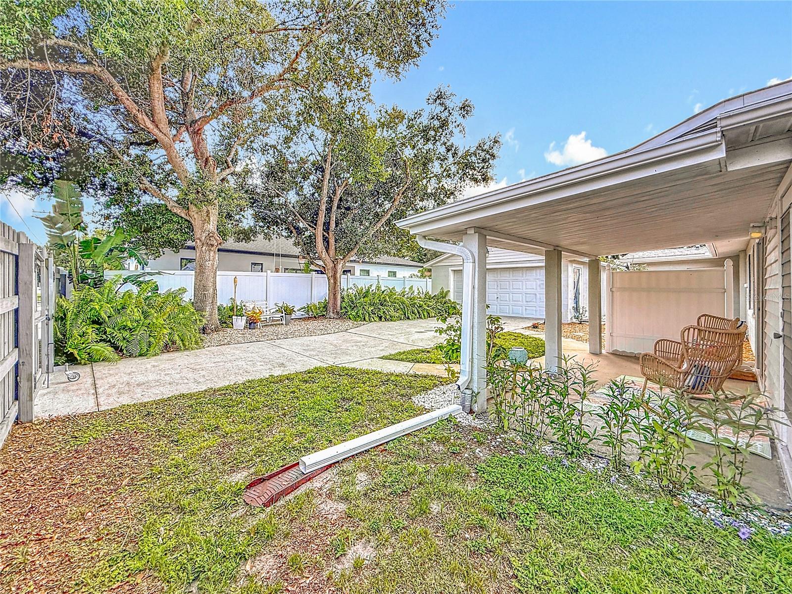 Image 38 of 66 For 3702 Wallace Avenue