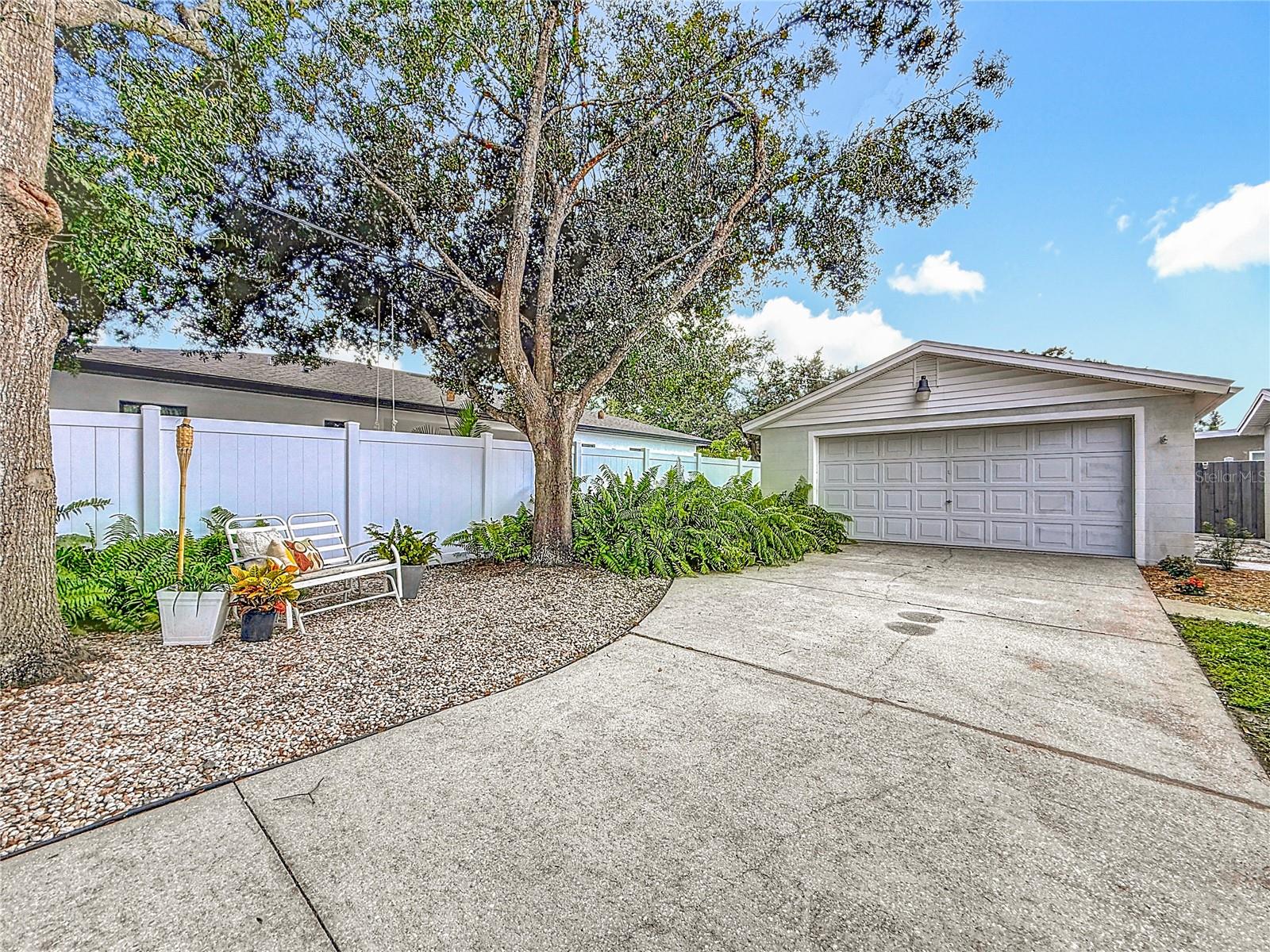 Image 41 of 66 For 3702 Wallace Avenue